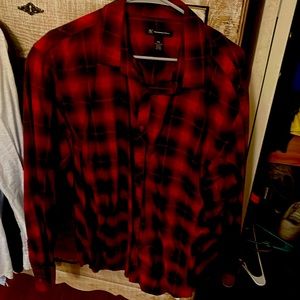 Men’s long sleeve plaid print button down